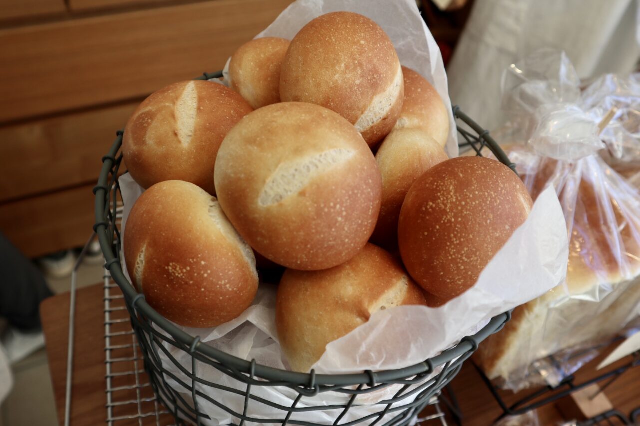 吉祥寺のパン屋ふらりのまるパン