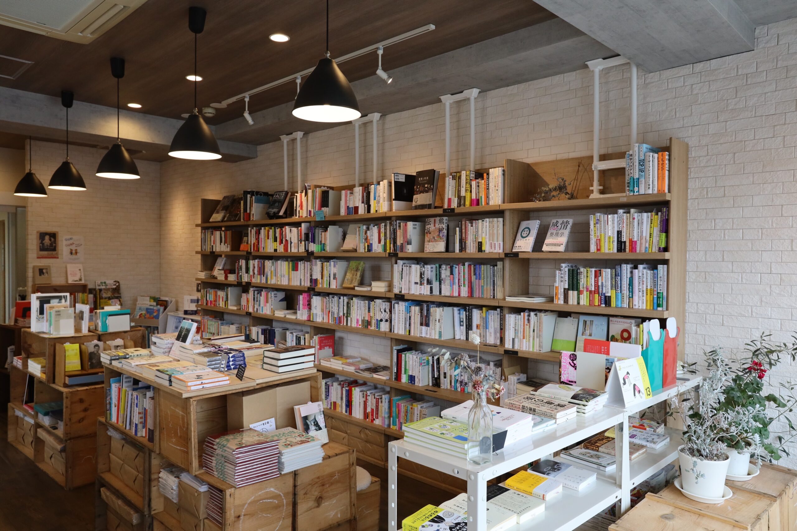 府中市 バランスの良い品ぞろえで本と人の新しい出会いを提供 マルジナリア書店 イマタマ特派員