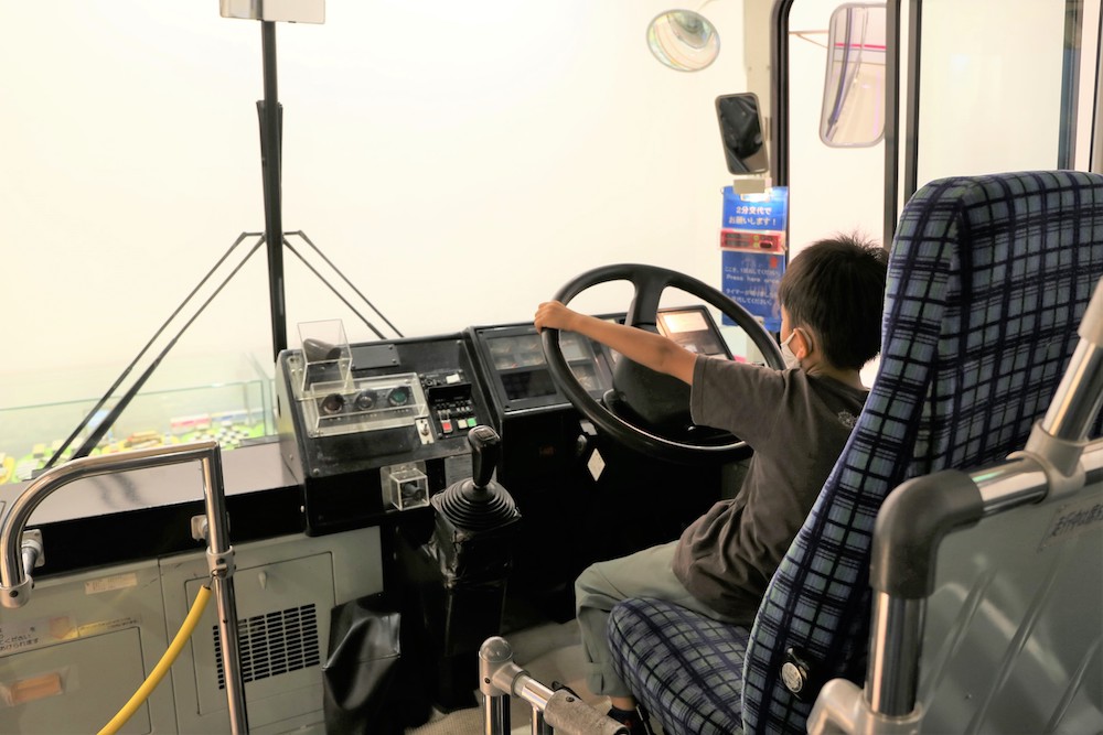【日野市】電車好き集まれ！超本格的な運転士体験ができる「京王れーるランド」