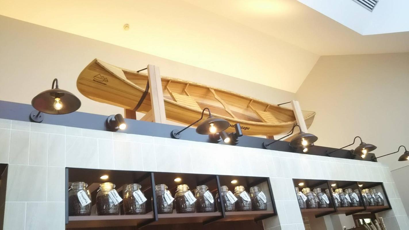 おくたマルシェで、手作りのウッドカナディアンカヌーを展示 「Mountscape Canoe Craft」 | イマタマ